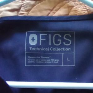 FIGS scrub top
